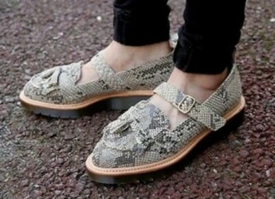 HERGESTELLT IN ENGLAND! Dr. Marten Abril cremefarbene Pythonschuhe Größe UK 4 - Bild 1 von 4