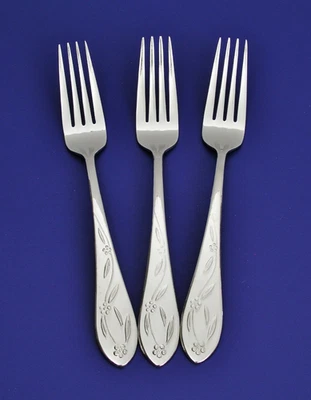 (3) TENTATIONS OLD WORLD FLORAL PUNTA REDONDA 8 1/8" TENEDORES DE CENA 18/10 MANCHAS Foto 1 de 4