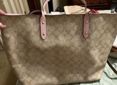 Coach Women's Large Tote Bag - Image 1 of 3