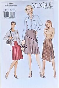 UNCUT* Vogue 7971 Autumn Fall Winter Wool Tweed Asymmetrical Hem Pleated Skirt 