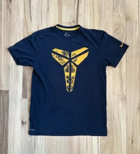 Nike Kobe Bryant T-Shirt Men Med Black Mamba Dri Fit Sheath Logo Snakeskin Stain - Picture 1 of 8