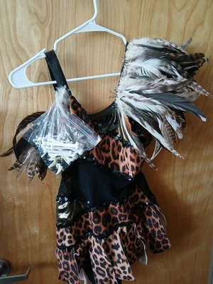 CAVE WOMAN  COSTUME HALLOWEEN SIZE 14 16 - Image 1 of 3