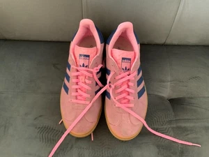 Adidas Gazelle Zapatos Zapatillas 2022 Rosa Gamuza Azul Oscuro/Azul Marino Rayas Talla 5.5 - Imagen 1 de 10