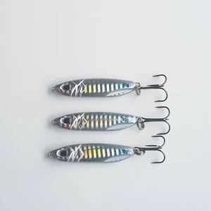 Bulk pack of 3 x 30gm SEA FISHING SILVER MINNOW LURES mackerel SPINNERS - Picture 1 of 1
