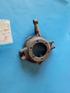 61-71 SCOUT FRONT KNUCKLE 4X4 CLOSED KNUCKLE DANA 27 173129 - Picture 1 of 3