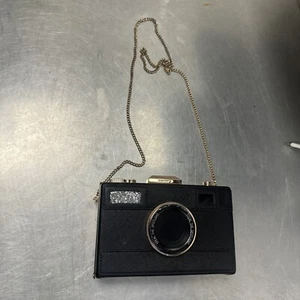 Olga Berg schwarze Kamera ""Madelyn"" Clutch Hartschale Abendtasche mit Staubbeutel - Bild 1 von 7