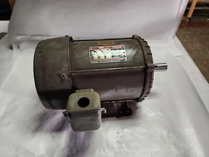 Used Dayton 5 HP 3 PH 1740 RPM 184T TEFC Electric Motor Model 3N464A - Picture 1 of 9
