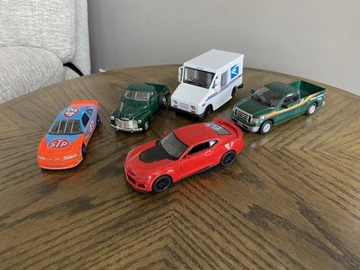 Assorted 1/36 1/43 1/38 Scale Diecast Cars Lot Of 5 Cars - Image 1 of 4