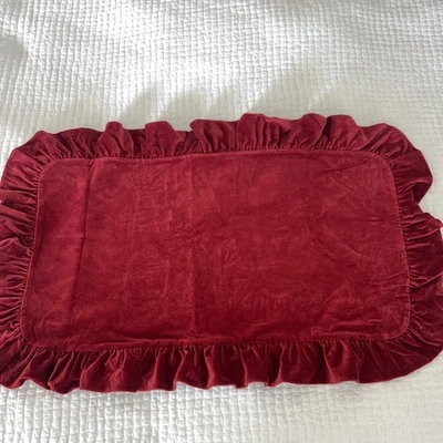 Ralph Lauren Pair 2 Guinevere Ruffled medieval Red Velvet KING Pillow Shams - Image 1 of 4