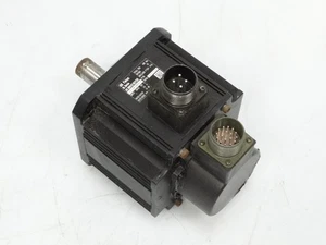 GE FANUC IC800SDM100M2KE25B SERVO MOTOR - Picture 1 of 4