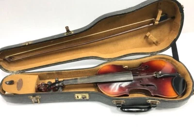 Vintage Violin Antonius Stadivarius Faciebat Anno 17 W/ Lifton Case Copy - Image 1 of 4
