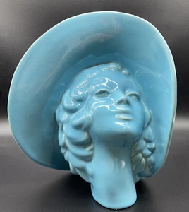 Haeger Art Deco Blaukopf Vase - R. A. Hickman Keramik Frau mit breitkrempigem Hut - Bild 1 von 14