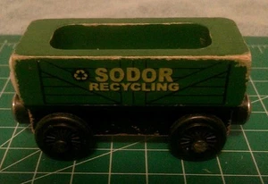 Thomas&Friends Wooden Railway RECYCLING CARS train vintage see the picture pleas - Picture 1 of 6