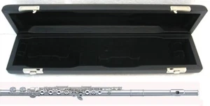 Pearl Flute Quantz Offset G, C-Foot, Closed Hole, Split E +Kit,Rod,Case | +2-Day - Picture 1 of 9