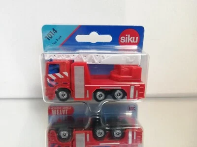 Camion dei pompieri olandese SIKU 1014 Scania su blister - Immagine 1 di 3