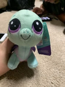 2019 Littlest Pet Shop Green Blue TURTLE Plush LPS Doll 7” Toy Factory NWT NEW - Picture 1 of 4
