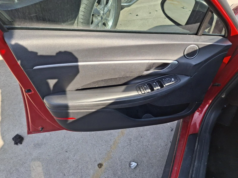 Used Front Left Door Interior Trim Panel fits: 2020 Hyundai Sonata  Grade A - Image 1 of 4