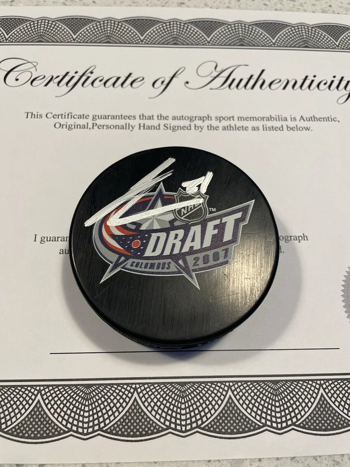 Disco autografado assinado por James Van Riemsdyk NHL Draft 2007 com estojo certificado de autenticidade Columbus - Imagem 1 de 1