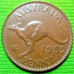 1952 AUSTRALIAN PENNY COIN - # 10/4/24 - Picture 1 of 4