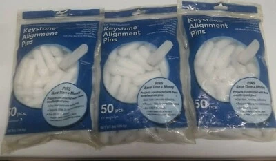 50pk x 3, pasadores de pared de retención de alineación Keystone, 1-7/8", para insignia, Alameda Foto 1 de 3