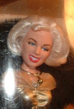 Marilyn Monroe Fur Fantasy 1993 Dsi Collector Series # 07408 Original Box