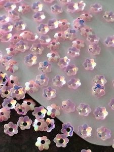 Sequins 5mm Pink Crystal Iris AB Iridescent Tiny Flower Cup Choose Pack Size - Bild 1 von 1
