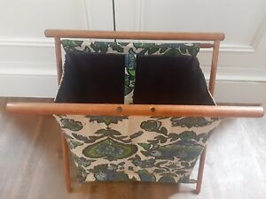Vintage Folding Wood Frame Caddy Tote Sewing Knitting Yarn Stand up Portable