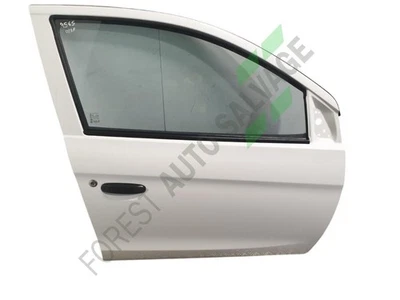 2014 MITSUBISHI MIRAGE 5 Door OFFSIDE RIGHT FRONT DOOR W19A 5700B682 - Image 1 of 4