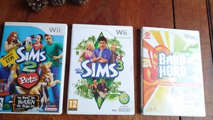WII GAMES BUNDLE - SIMS2, SIMS 3, BAND HERO VGC - Picture 1 of 8