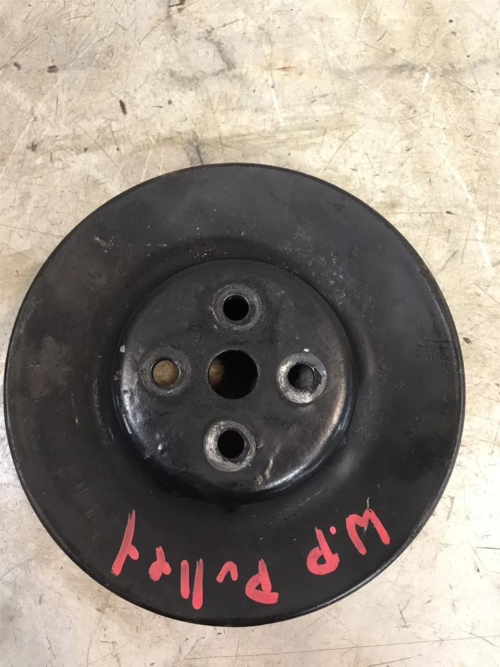 96 OMC Volvo Penta 5.0 L 302 V8 Ford Marine Engine 3 groove water pump pulley - Image 1 of 4