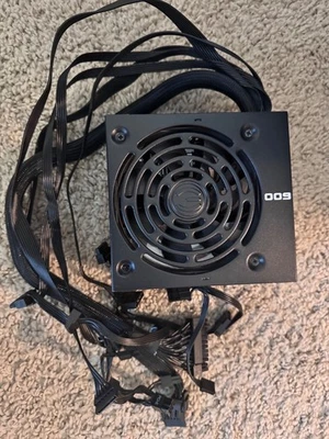READ CONDITION EVGA 600 W1 600-Watts ATX12V 8-Pin Redundant 80 Plus Power Supply - Image 1 of 3