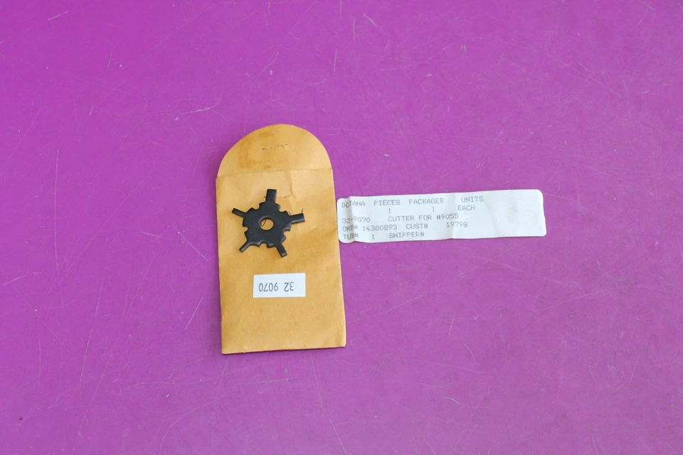 Cortador rotativo de substituição NOS. Parte 9070. Veja a foto. - Imagem 1 de 1