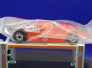 Hot Wheels 1/64 Turbo Streak GULF OIL PROMO Formel 1 Auto Neu Sealed Bag - Bild 1 von 5