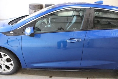 Puerta delantera izquierda del conductor compatible con 16-19 voltios 3097128 Foto 1 de 4