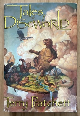 “Tales of Discworld” Terry Pratchett (SFBC 1st Ed. HB 2000) Includes 3 Books Foto 1 de 3