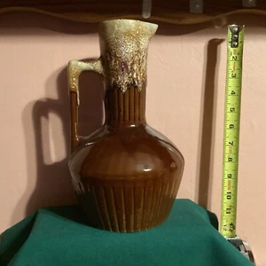 Vtg Brown Pottery Stoneware Drip Decanter USA Maple Leaf Mark Carafe 10 Inch - Picture 1 of 15