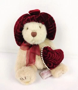Russ Berrie Dutchess Champagne Oso de Peluche Rojo Terciopelo Sombrero Perla Corazón 8" - Imagen 1 de 6