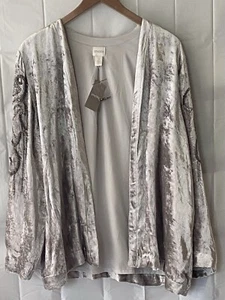 Chicos NWT Women's Velvet Embellished Jacket Seagull Grey Beading Size 3 - Picture 1 of 12