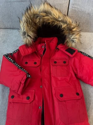 DKNY 派克大衣可拆卸人造毛皮帽 4T 全新 — 第 1/4 张图片