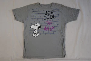 SNOOPY JOE COOL THE WALK T-SHIRT NEU OFFIZIELLER CARTOON COMIC STRIP ERDNÜSSE - Bild 1 von 3