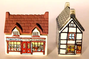 Wade Pottery Whimsey on Why The Sweet Shop #22 + Tabacconist Shop #4 Lote de 2 - Imagen 1 de 3