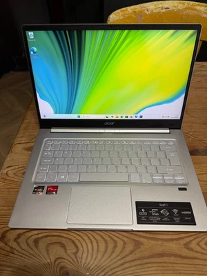 Acer Swift 3 Laptop 8GB RAM 512GB Ryzen 5 Grafikkarte N19C4 2022 - Bild 1 von 4
