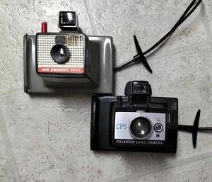 Appareil photo Polaroid Land CP5 type 100 et VINTAGE POLAROID LAND CAMERA BIG SWINGER - Photo 1 sur 4