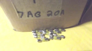 40 NEW LITTLE FUSE,7AG20,7/8"+YELLOW CODED,GOOD OLD STYLE IN BOX,MADE IN USA.3. - Picture 1 of 2