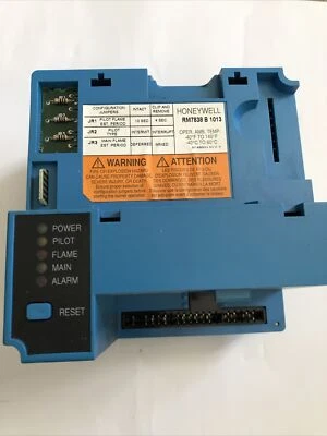 Honeywell RM7838B1013 Burner Control,RM7838 B 1013,(Excellent Condition!!!),CW - Image 1 of 4