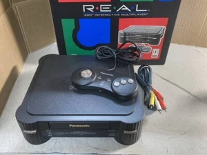 Console Panasonic 3DO REAL FZ-1 testata con controller, scatola, cavi - Foto 1 di 11