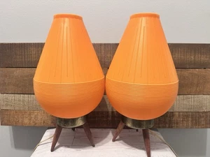 Pair MCM Atomic Beehive Plastic Shade Orange Tripod Table Lamps - Picture 1 of 15
