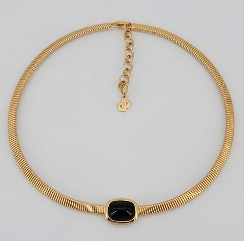 Splendido Christian Dior Chr. Collana Omega firmata Dior tono oro e nero