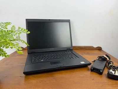 Dell Latitude E5500 Laptop Intel Core 2 Duo T7250 2.00 Ghz 4GB RAM No HDD / OS - Image 1 of 4