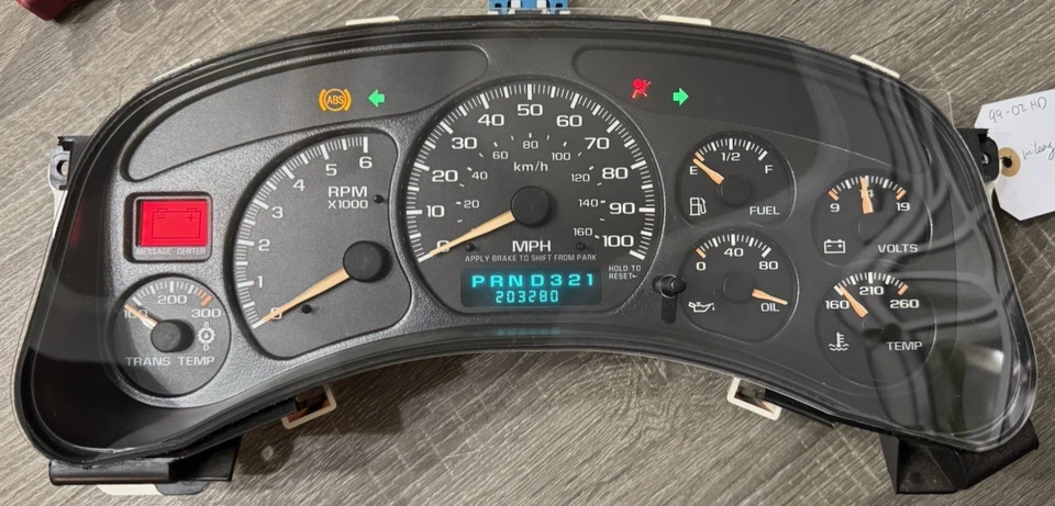 Cuadro de instrumentos Silverado Sierra Tahoe Yukon 1999-2002 tablero suburbano Foto 1 de 4
